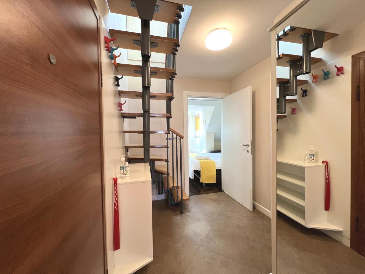 Unique Luxurious Jacuzzi Penthouse Duplex In City Center! 2 Baths! Free Parking! Sofia Ngoại thất bức ảnh