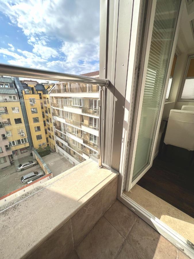 Unique Luxurious Jacuzzi Penthouse Duplex In City Center! 2 Baths! Free Parking! Sofia Ngoại thất bức ảnh
