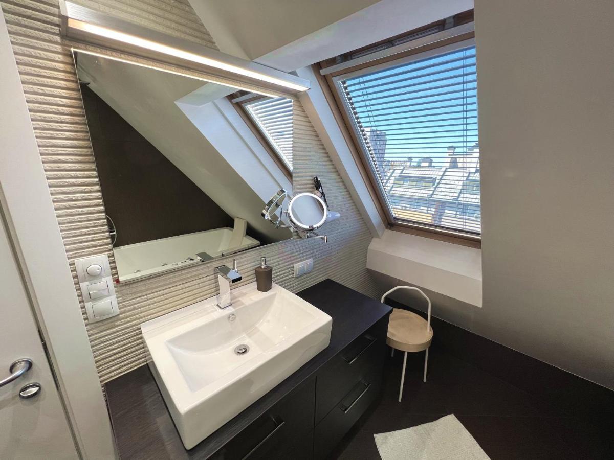 Unique Luxurious Jacuzzi Penthouse Duplex In City Center! 2 Baths! Free Parking! Sofia Ngoại thất bức ảnh