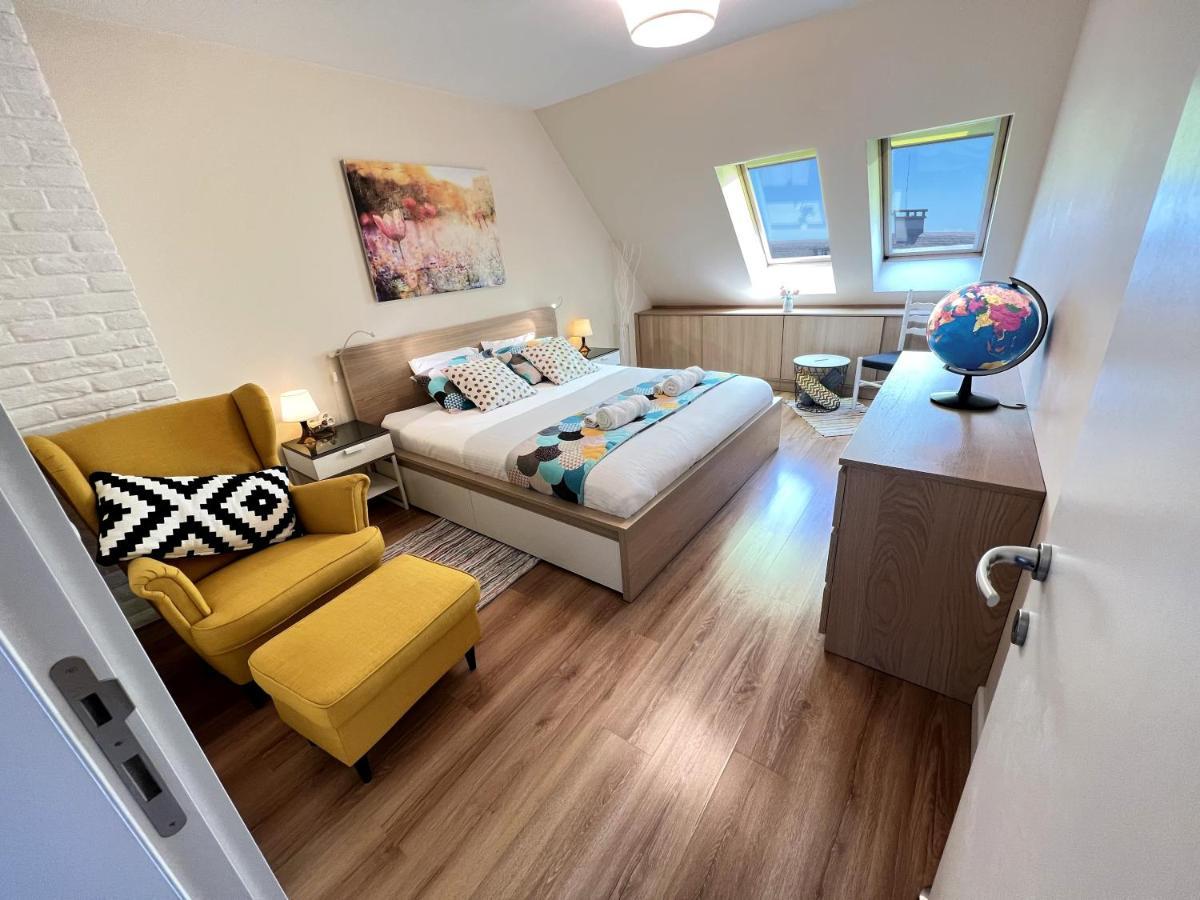 Unique Luxurious Jacuzzi Penthouse Duplex In City Center! 2 Baths! Free Parking! Sofia Ngoại thất bức ảnh